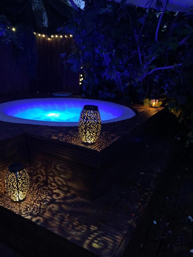 Apartamento Con Jacuzzi Y Terraza Con Opcion A Piscina Privada Almuñécar المظهر الخارجي الصورة
